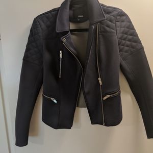 Navy Wilfred Aritzia jacket size 2. Perfect condition.